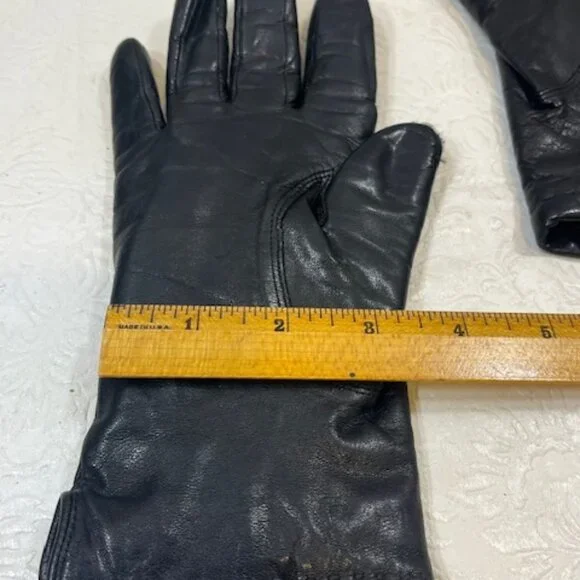 VTG Real Fur Lined Soft Leather Gloves Black Size: Sm-Med